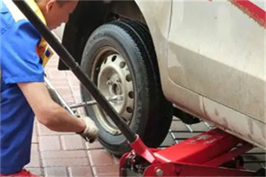 荣昌附近拖车24小时服务热线电话